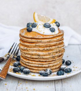 Delicious Lemon Poppy Seed Cloud Pancakes